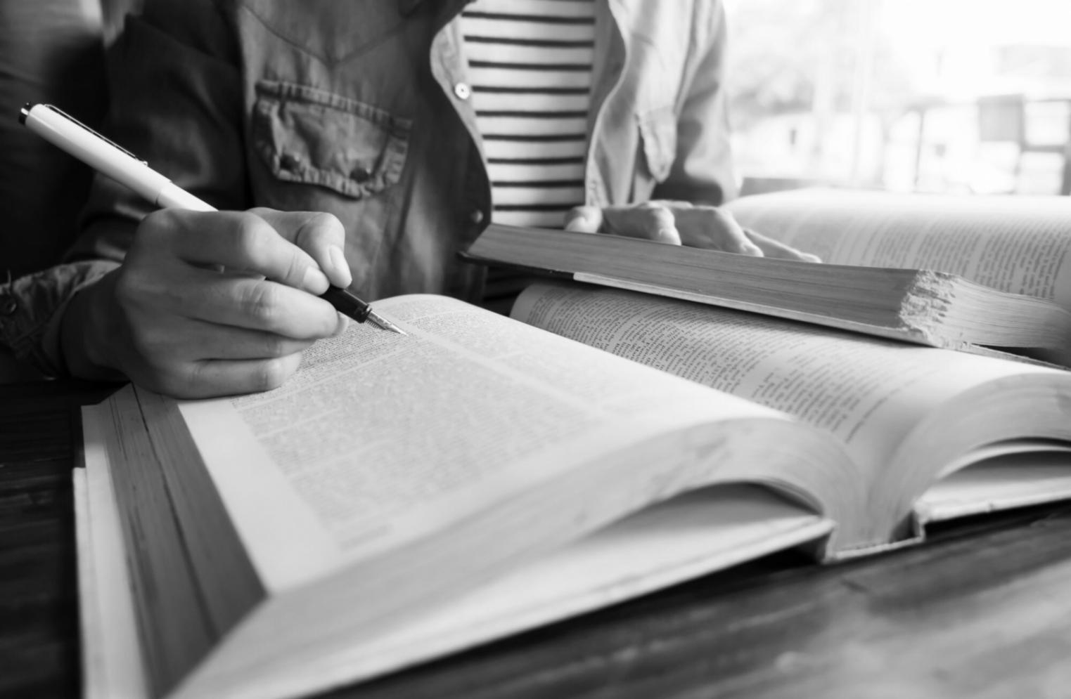 Gemeinsame Zusammenarbeit an Projekten